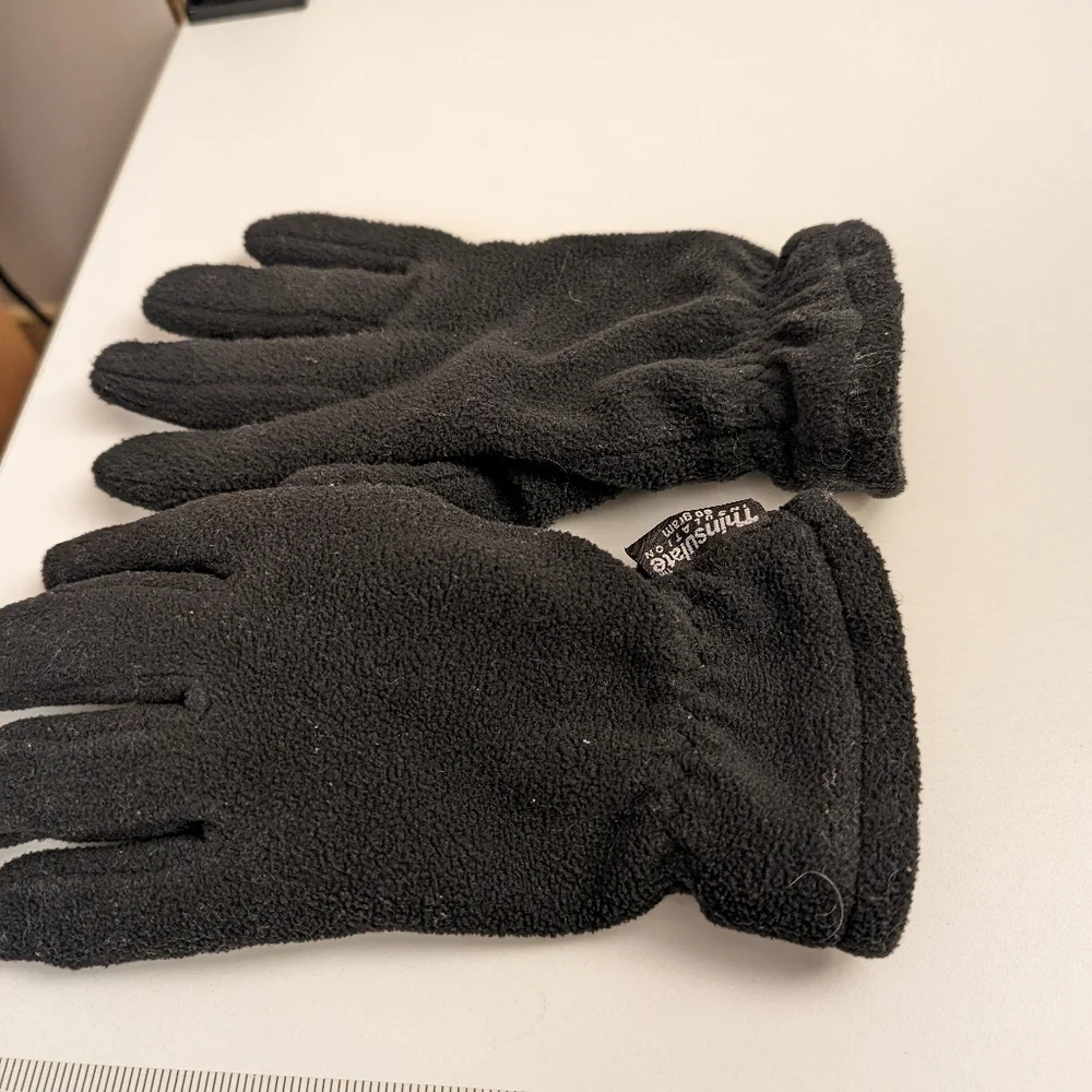 Black fleece Thinsulate fleece gloves Size M, Fuzzy, warm